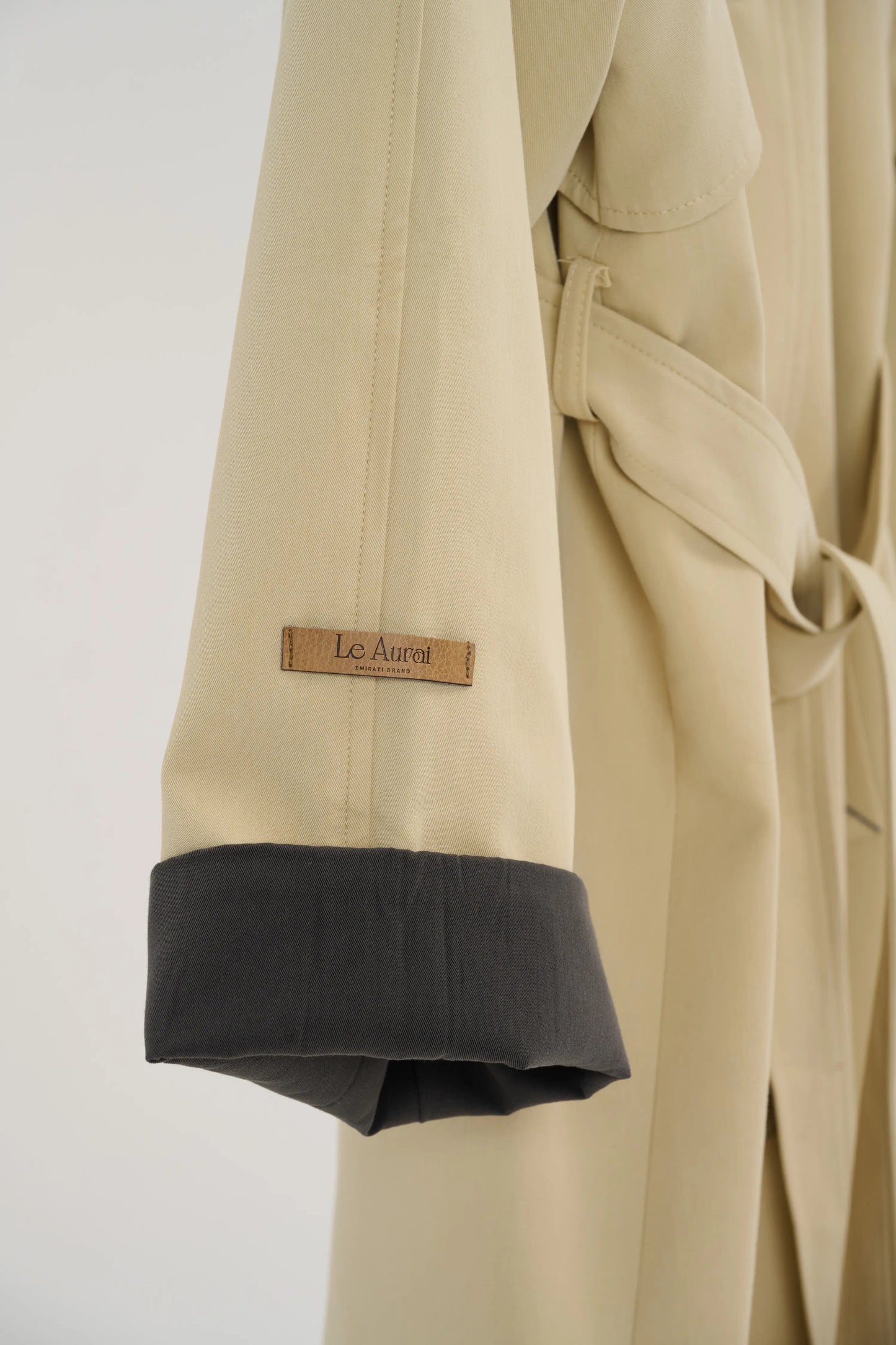Classic Charm Beige
